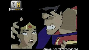 Captain Marvel And Wonder Woman Lesbian Porn
