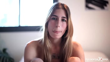 Jeune Femme Blonde Mince Vidéo Porno