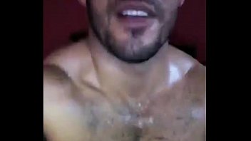 Vidéo Porno Gay En Short Satin