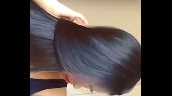 Belle Nue Brune Cheveux Longs Et Lunettes Porno