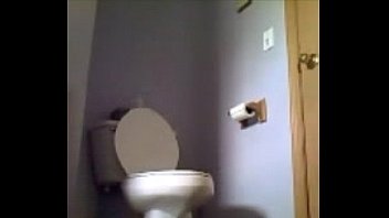 Toilettes voyeurs