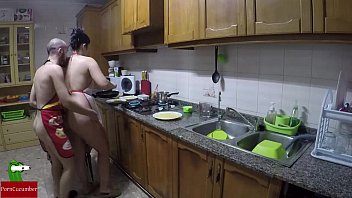 Moms Surprised Teen Cook Porn Dog