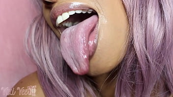 Gif Porn Hentai Long Tongue
