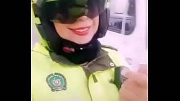 3 Femme Uniform Police Englaise Porno