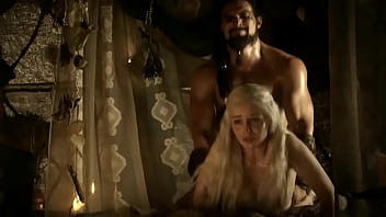 Every Game Of Thrones Nude Scenes Emilia Clarke Porn