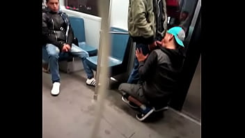 Gay En Branle Metro Porno