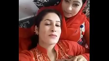 Pakistani lesbian