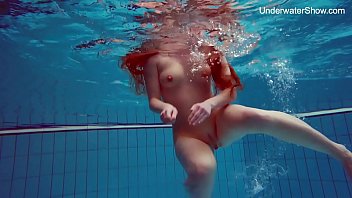 Hot Babe Swimming Pool Porn