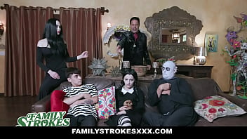 La famille Addams parodie X film complet