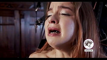 Videos porno 18 une fille qui pleure