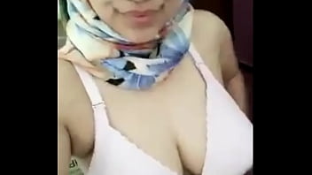 Bokep indo colmek pakek jilbab