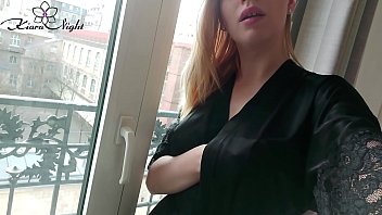 A Young Zmarican Girl In Paris Porn