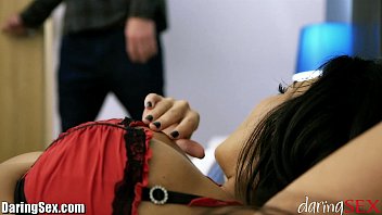 Femme Violee Devant Ses Copines Porno