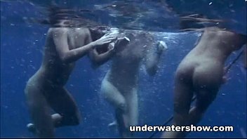 Lesbian Naked hardcore Underwater Porn