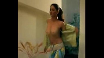 Kareena Kapoor Nude