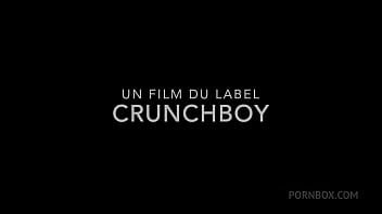 Jaggy Crunch Boy Porn