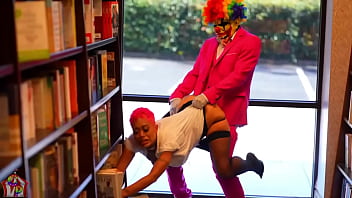 Jasamine Banks Gets Fucked At Busy Laundromat By Gibby The Clown