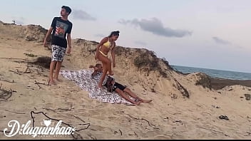 Film pornographique à la plage
