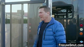 Vidéo sexe dans le bus