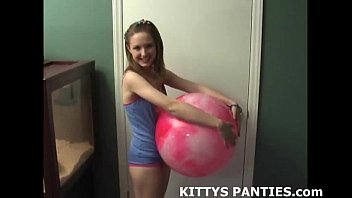 Loves Kitty Lesbian Porn