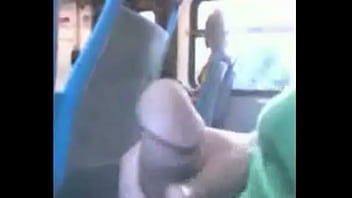 Femme porno dans un bus