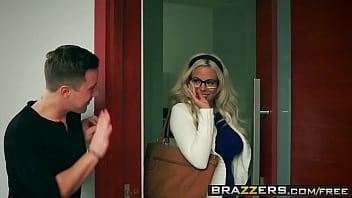 Brazzer videos de porno