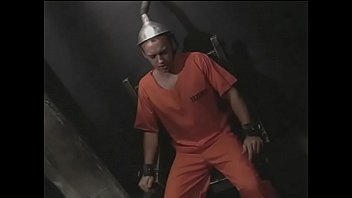 Xxporno video des prisonnier